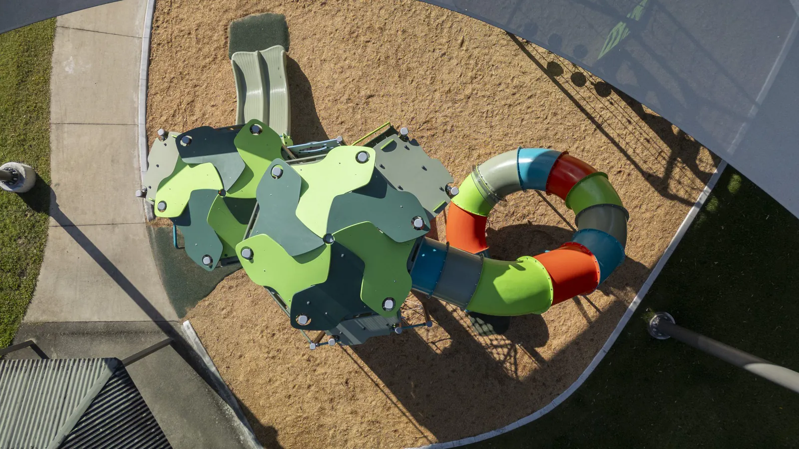 Completed Moduplay commercial playground